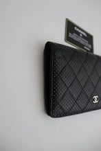 Load image into Gallery viewer, Vintage Chanel lambskin perforated yen wallet
