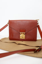 Load image into Gallery viewer, Louis Vuitton Epi Biface bag 2way in brown
