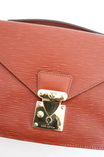Load image into Gallery viewer, Louis Vuitton Epi Biface bag 2way in brown
