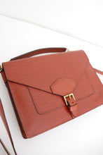 Load image into Gallery viewer, Louis Vuitton Epi Biface bag 2way in brown
