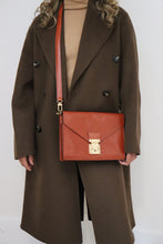 Load image into Gallery viewer, Louis Vuitton Epi Biface bag 2way in brown
