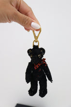 Lade das Bild in den Galerie-Viewer, Prada black bear keychain
