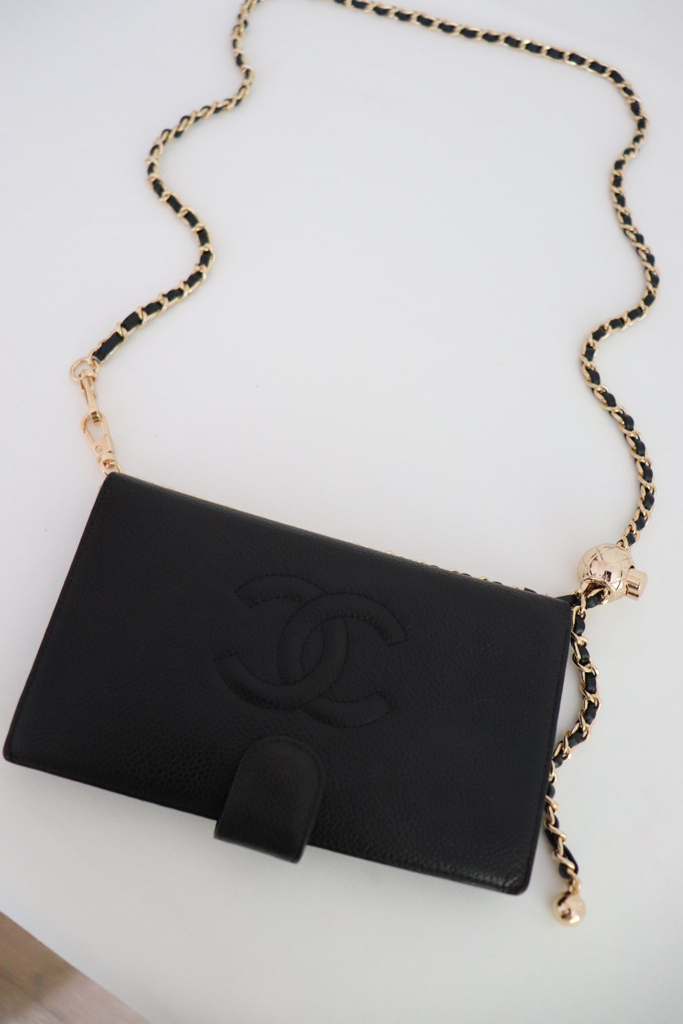 vintage chanel woc caviar