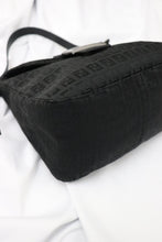 Load image into Gallery viewer, Fendi zucchino double flap baguette in black
