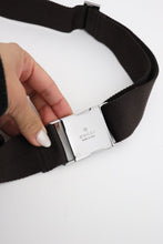 Lade das Bild in den Galerie-Viewer, Gucci GG canvas belt bag
