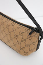 Load image into Gallery viewer, Gucci boat pochette
