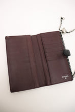 Lade das Bild in den Galerie-Viewer, CHANEL Lambskin Quilted Long Flap Wallet Black

