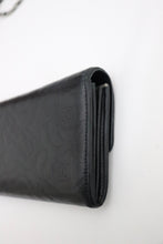 Lade das Bild in den Galerie-Viewer, Chanel camellia lambskin wallet
