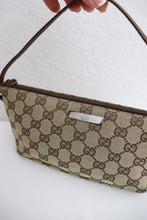 Lade das Bild in den Galerie-Viewer, Gucci Boat Pochette
