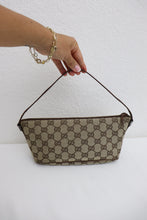 Lade das Bild in den Galerie-Viewer, Gucci Boat Pochette
