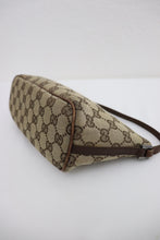 Lade das Bild in den Galerie-Viewer, Gucci Boat Pochette
