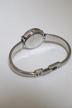 Load image into Gallery viewer, Vintage Gucci Bangle Watch in silver with black dial
