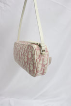 Lade das Bild in den Galerie-Viewer, Christian Dior girly Diorissimo pochette
