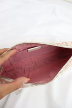 Lade das Bild in den Galerie-Viewer, Christian Dior girly Diorissimo pochette
