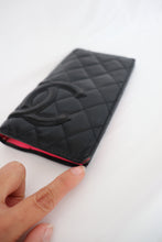 Load image into Gallery viewer, Chanel quilted lambskin vintage wallet
