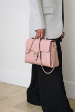Lade das Bild in den Galerie-Viewer, Gucci GG Medium Interlocking Calfskin Shoulder bag in pink - BRAND NEW retails 1599

