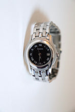 Load image into Gallery viewer, Vintage Gucci 5400M Series Watch in Silver
