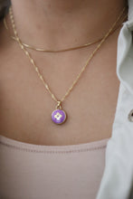 Lade das Bild in den Galerie-Viewer, Louis Vuitton clover in purple
