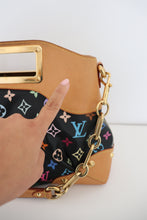 Lade das Bild in den Galerie-Viewer, Louis Vuitton Judy GM two way shoulder bag
