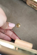 Lade das Bild in den Galerie-Viewer, Louis Vuitton Judy GM two way shoulder bag
