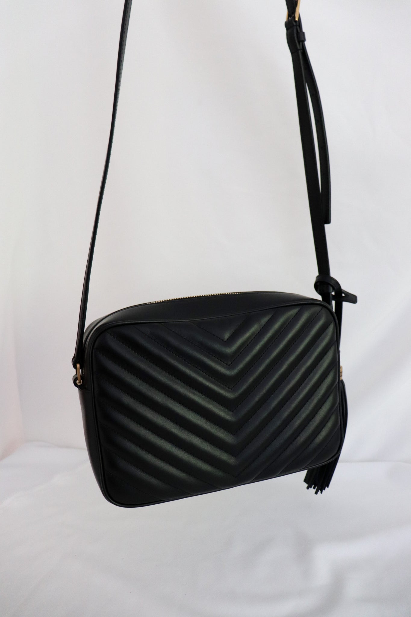 YSL Lou Camera Bag in Quilted Leather  Shop Canela Vintage – Shop Canela  Vintage