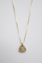 Lade das Bild in den Galerie-Viewer, Dior heart necklace
