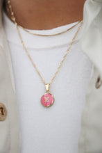 Lade das Bild in den Galerie-Viewer, Louis Vuitton logo in pink
