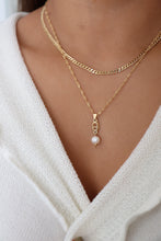 Load image into Gallery viewer, CD logo necklace
