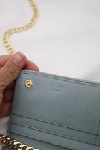 Load image into Gallery viewer, Prada Saffiano wallet
