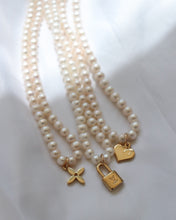 Load image into Gallery viewer, LV golden fleur de lis with freshwater pearls
