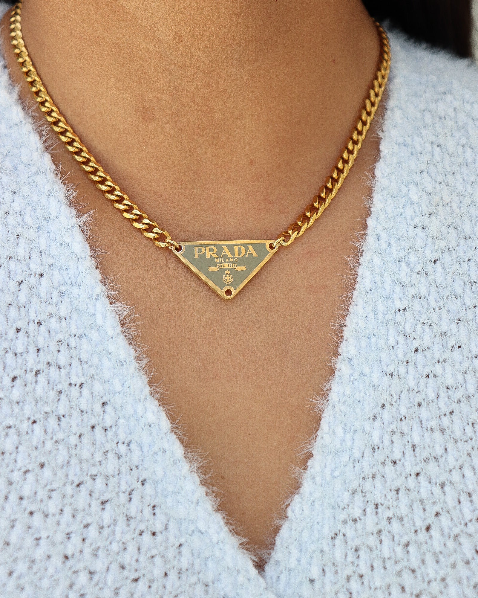 Prada Eternal Gold Micro Triangle Pendant Necklace In Yellow Gold And  Diamonds in White | Lyst