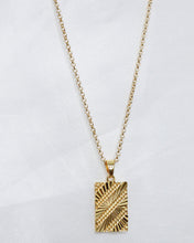 Load image into Gallery viewer, gold filled necklace
