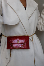 Load image into Gallery viewer, Louis Vuitton Vernis red coin purse
