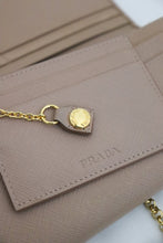 Lade das Bild in den Galerie-Viewer, Prada Saffiano metal bar continental flap wallet
