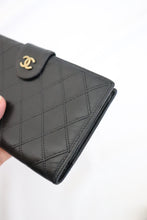 Load image into Gallery viewer, Chanel vintage wallet
